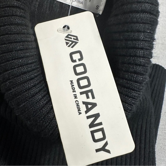 NWT Coofandy black turtleneck sweater, size S, ribbed, stretchy, classic - Picture 2 of 11